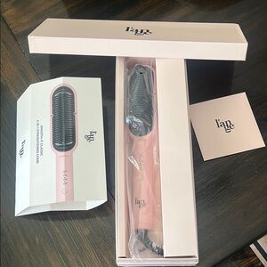 L'ange Pink Hair Straightening Brush